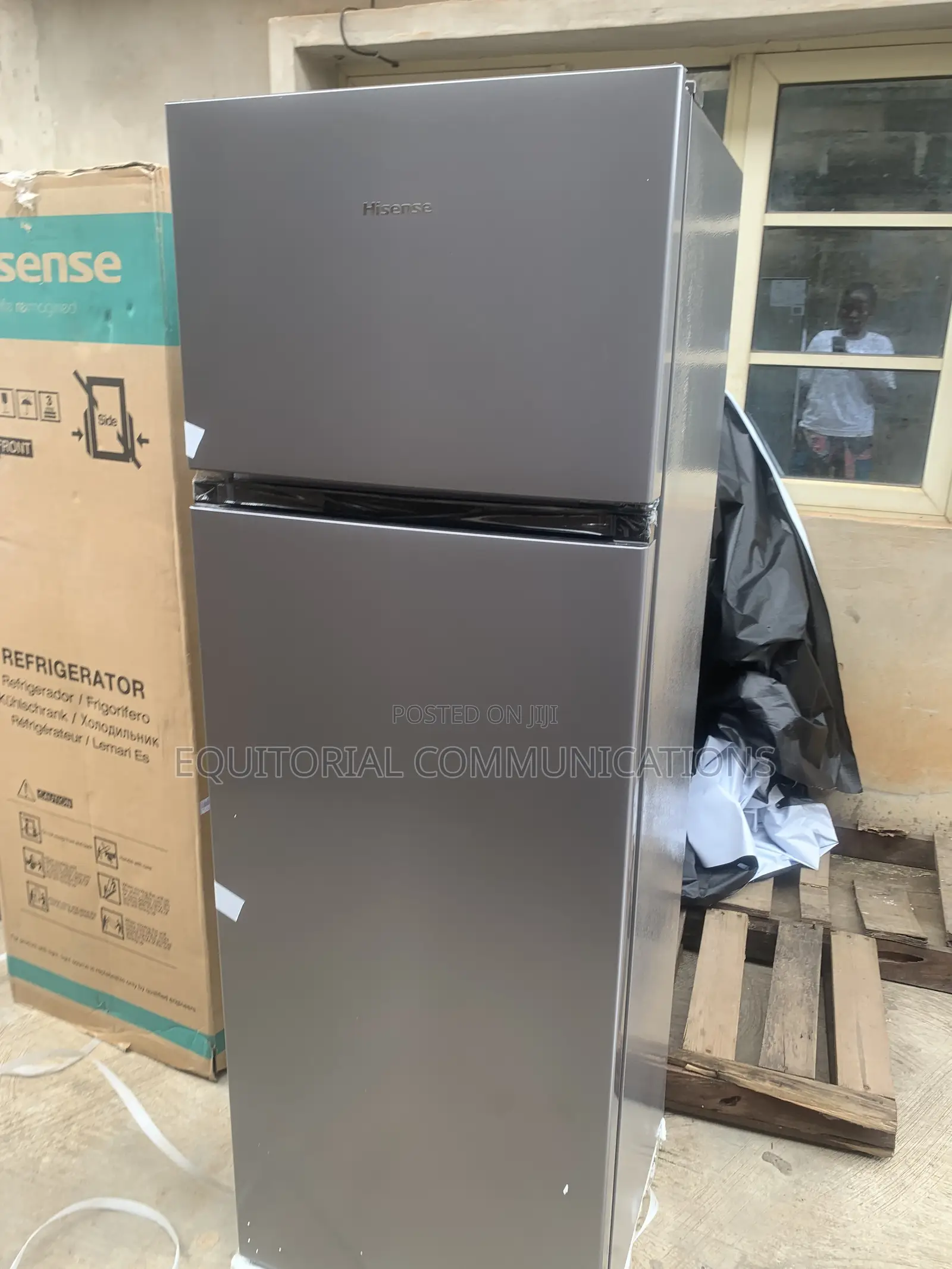 Hisense 240L Refrigerator REF240DR – Convenient Fridge for Kitchen