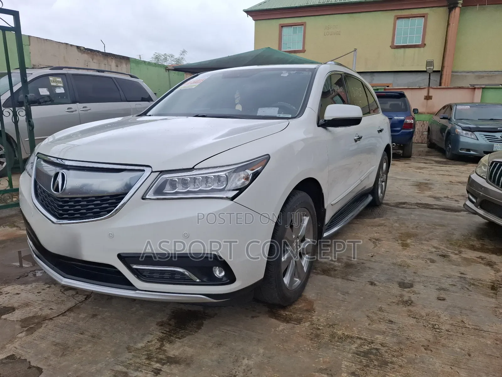 Acura MDX SUV 4dr FWD (3.5L 6cyl 9A) 2016 White