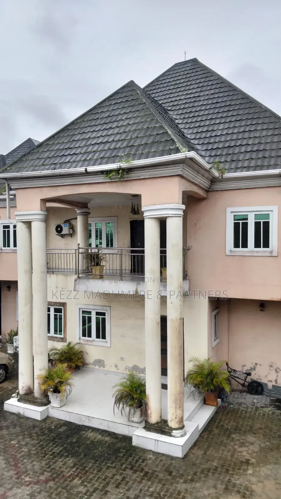 6bdrm Duplex in Off Sars Road ,, Ruuodomaya for sale