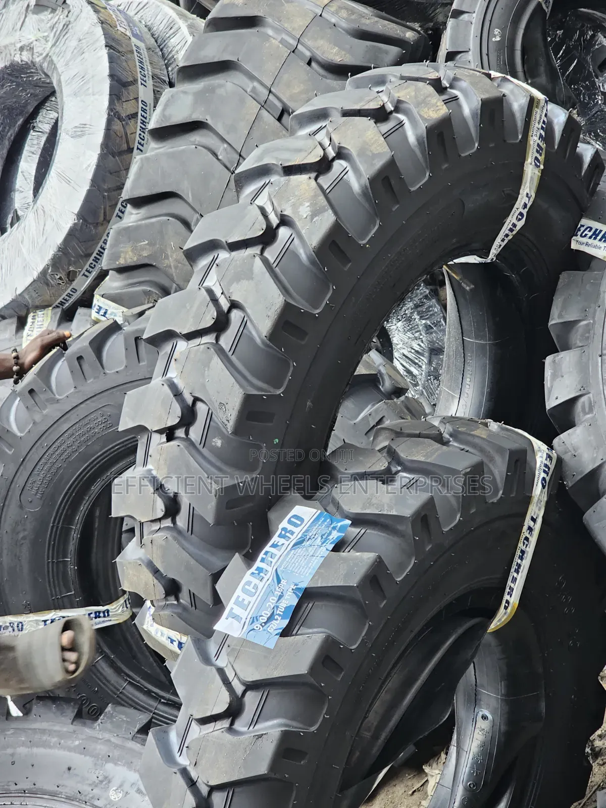 9.00-20 Caterpillar Excavator Tyre