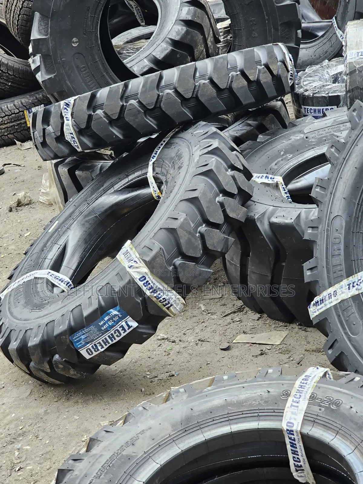 9.00-20 Caterpillar Excavator Tyre