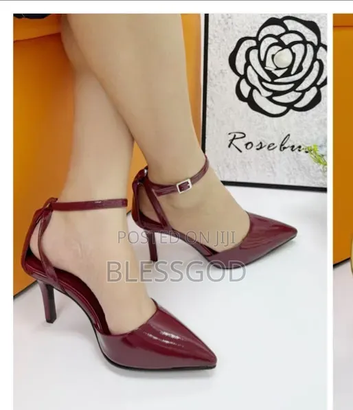 Lady's Shoe