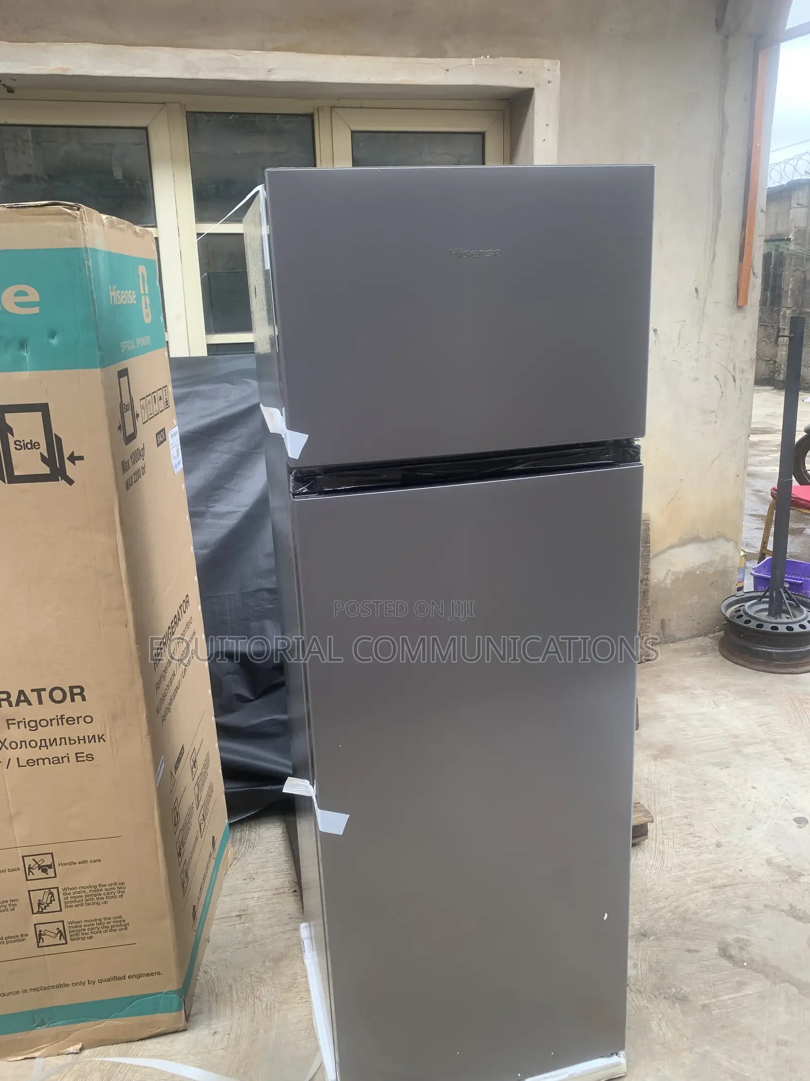 Hisense 240L Double Door Refrigerator – Keep Groceries Cool, Fresh