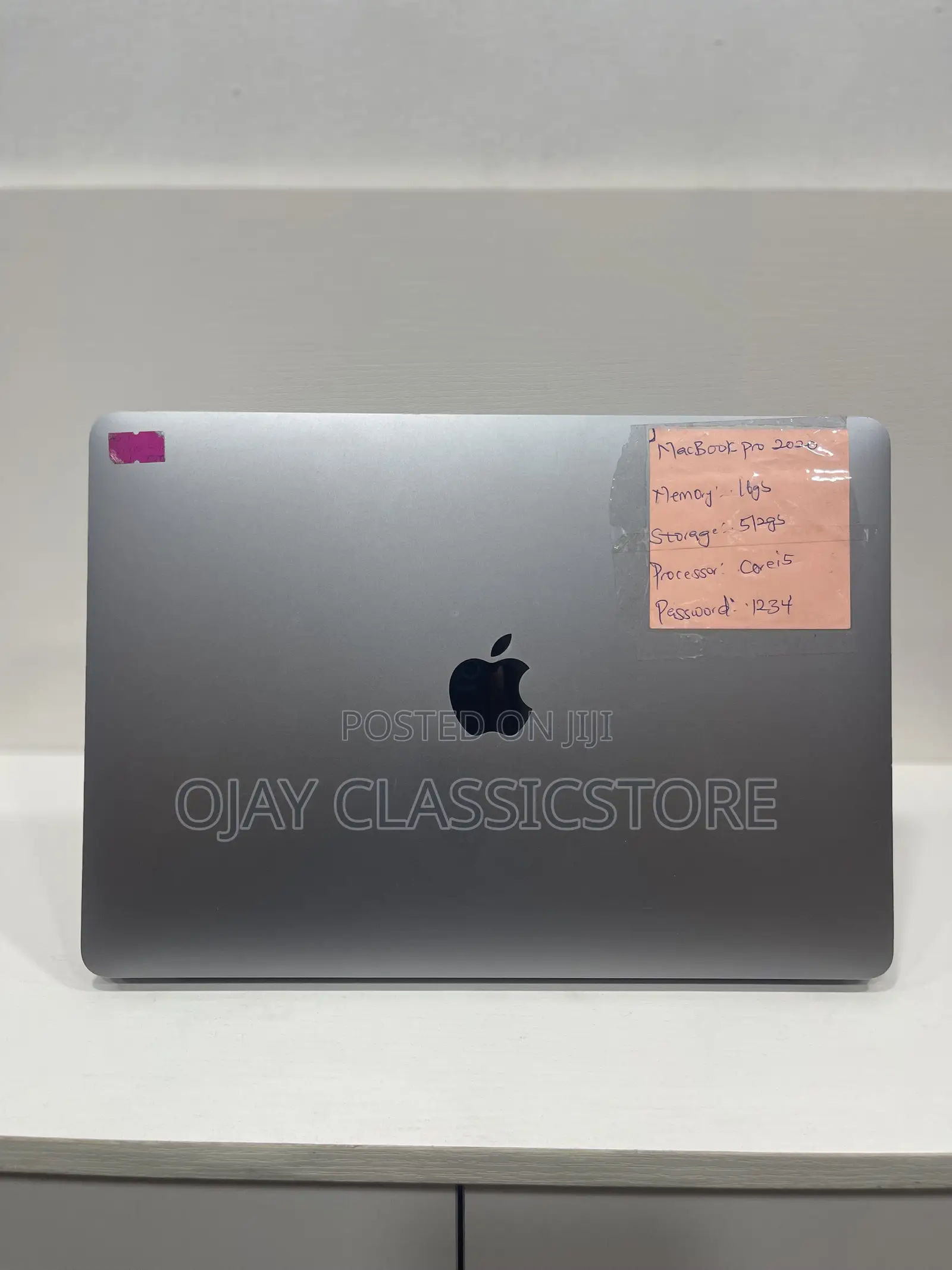 Laptop Apple MacBook Pro 2020 16GB Intel Core i5 SSD 512GB