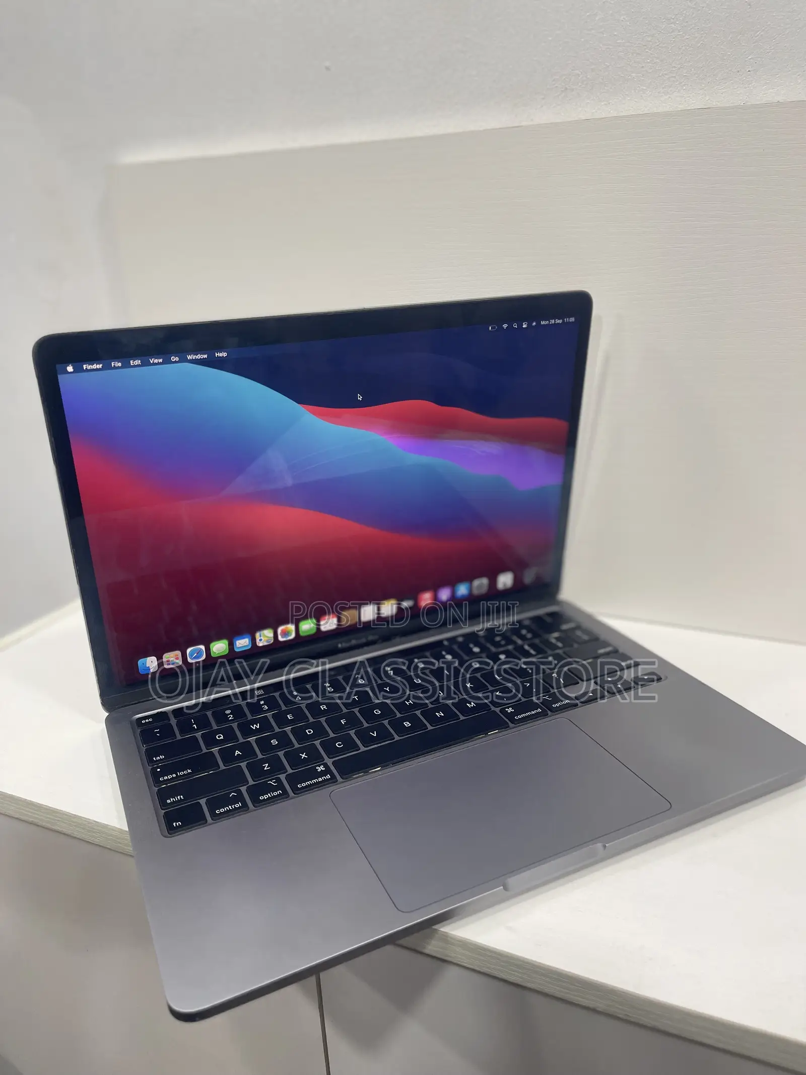 Laptop Apple MacBook Pro 2020 16GB Intel Core i5 SSD 512GB
