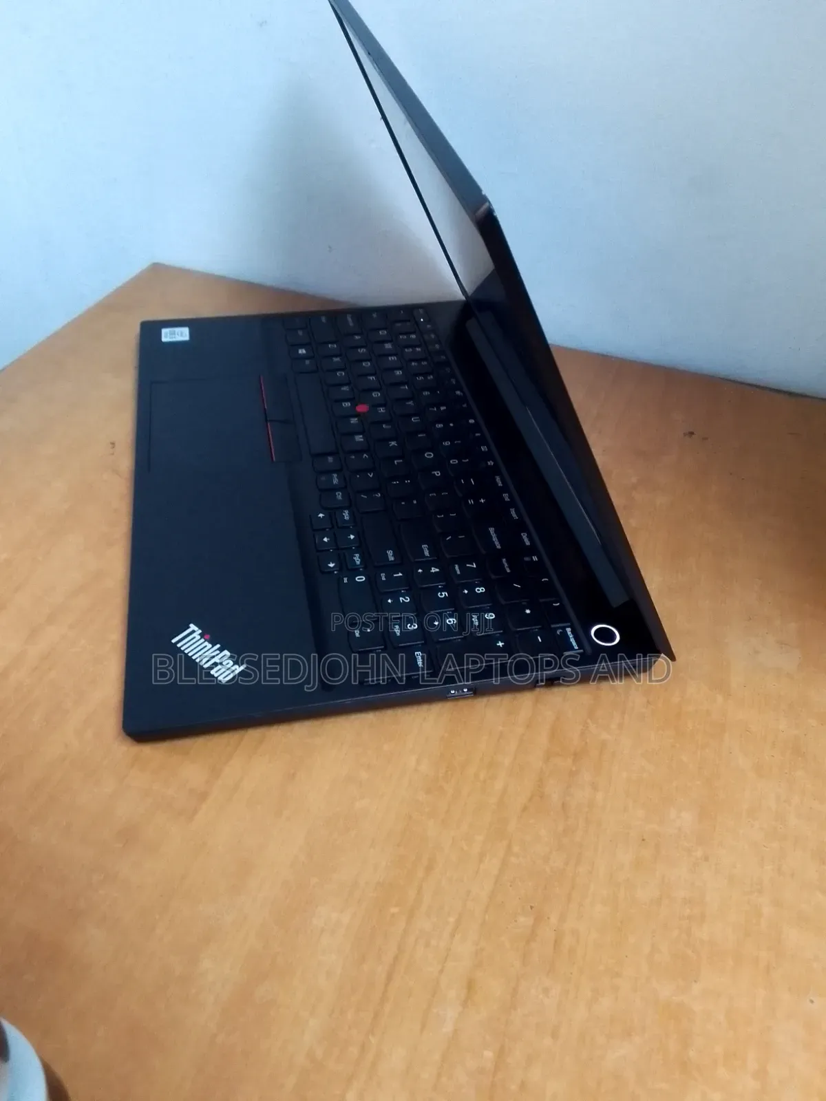 Laptop Lenovo ThinkPad E15 8GB Intel Core i5 SSD 256GB