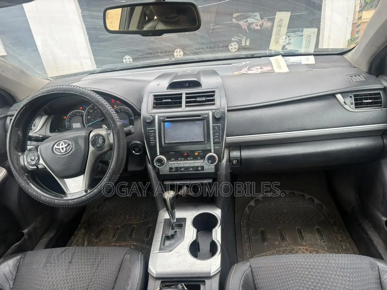 Toyota Camry SE 4dr Sedan (3.5L 6cyl 6A) 2014 Gray