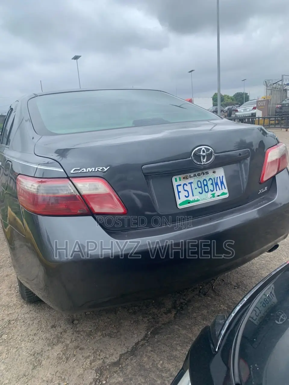 Toyota Camry XLE 4dr Sedan (2.4L 4cyl 5A) 2009 Gray