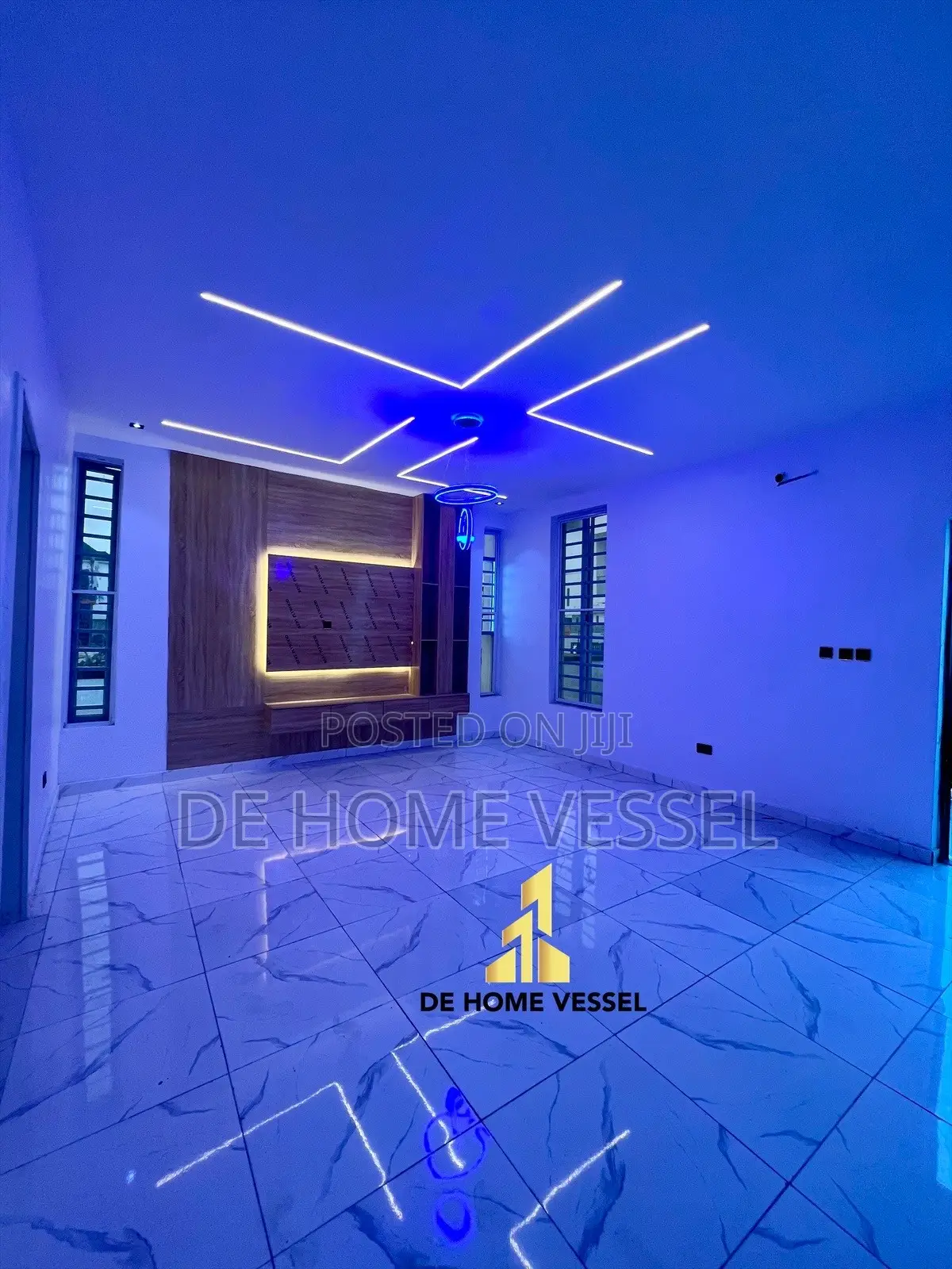 4bdrm Duplex in Ikota for sale