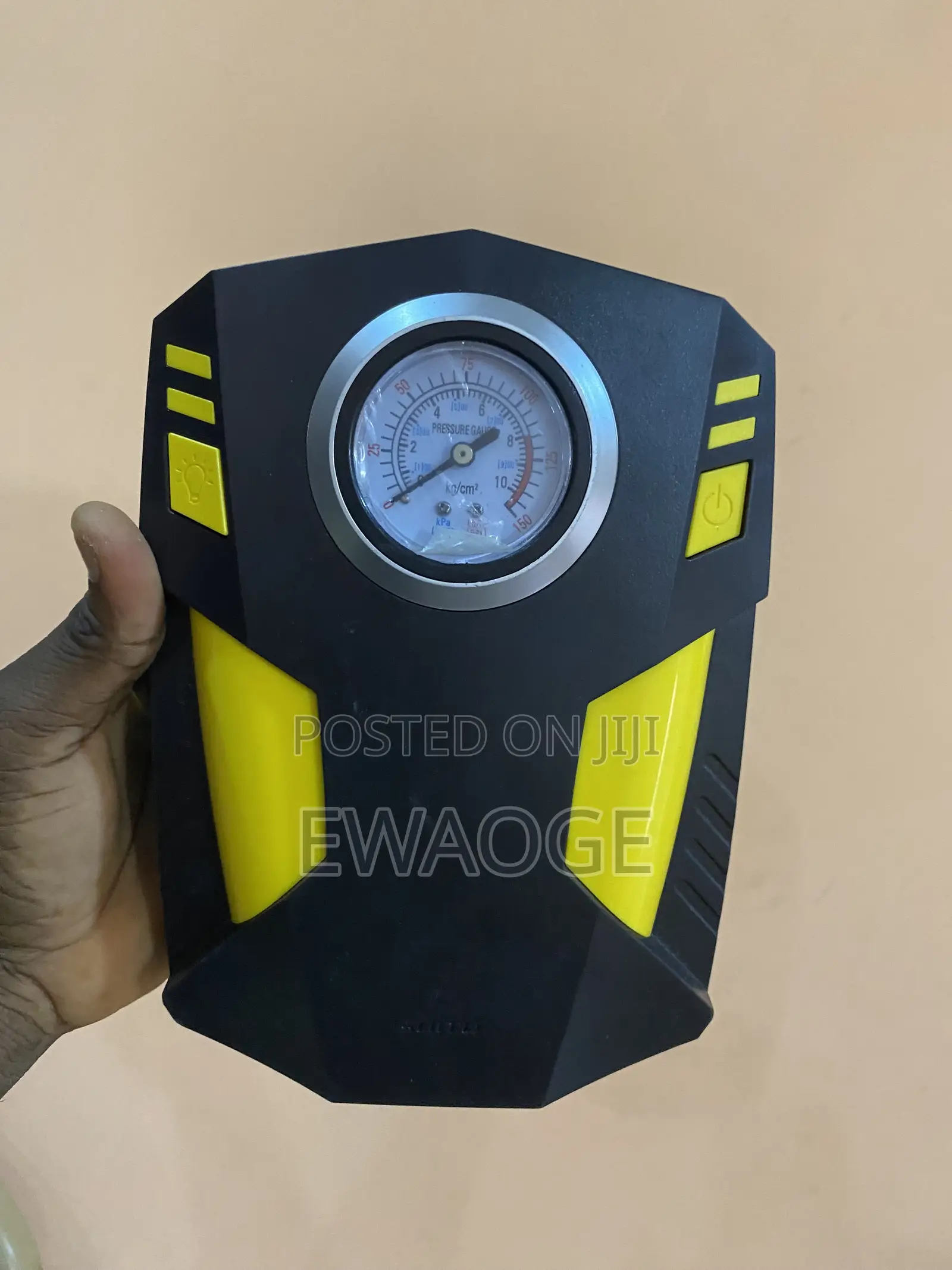 Motor Tyre Pump