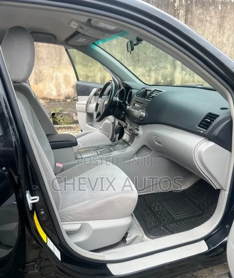 Toyota Highlander 4x4 2008 Black