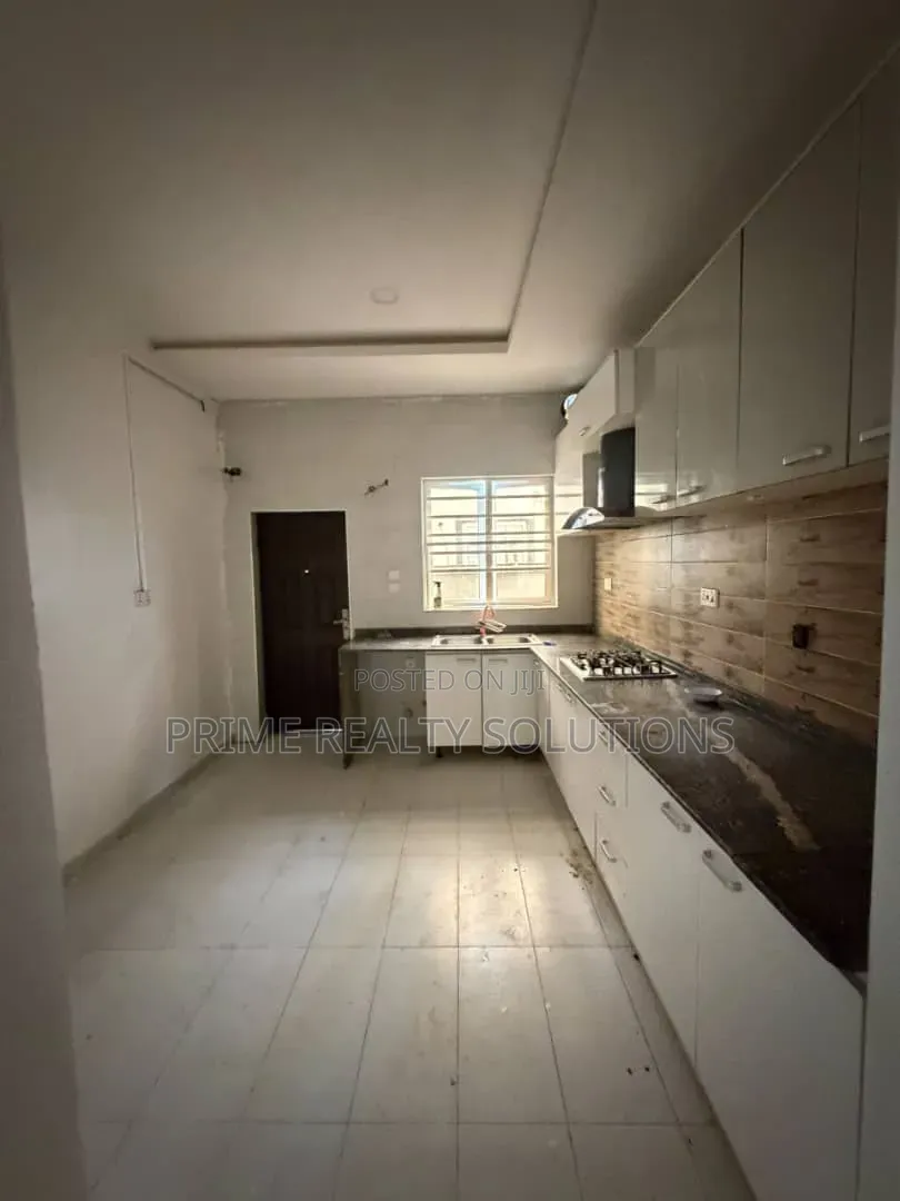 Mini Flat in Lekki Gardens Estate for rent