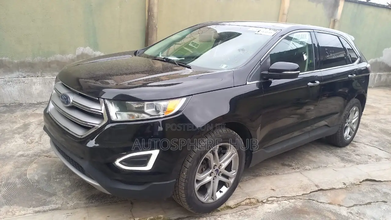 Ford Edge Titanium 4dr AWD 2017 Black