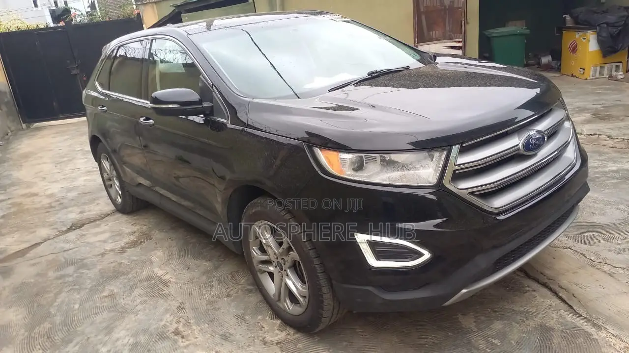 Ford Edge Titanium 4dr AWD 2017 Black