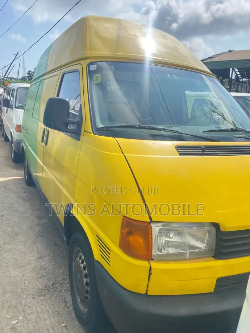 Volkswagen Transporter 2003 Green