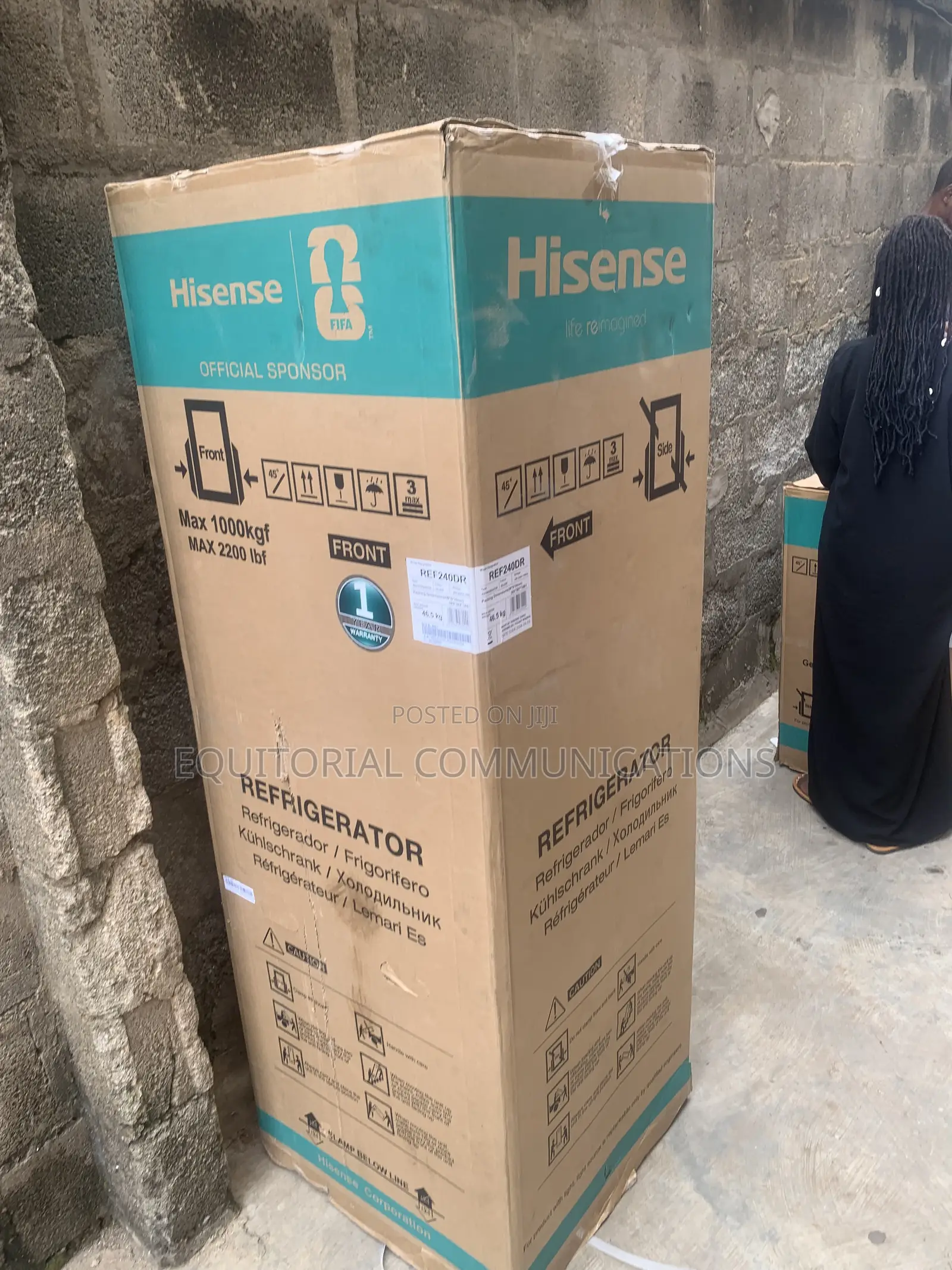Hisense 240L Fridge Freezer – Convenient Storage