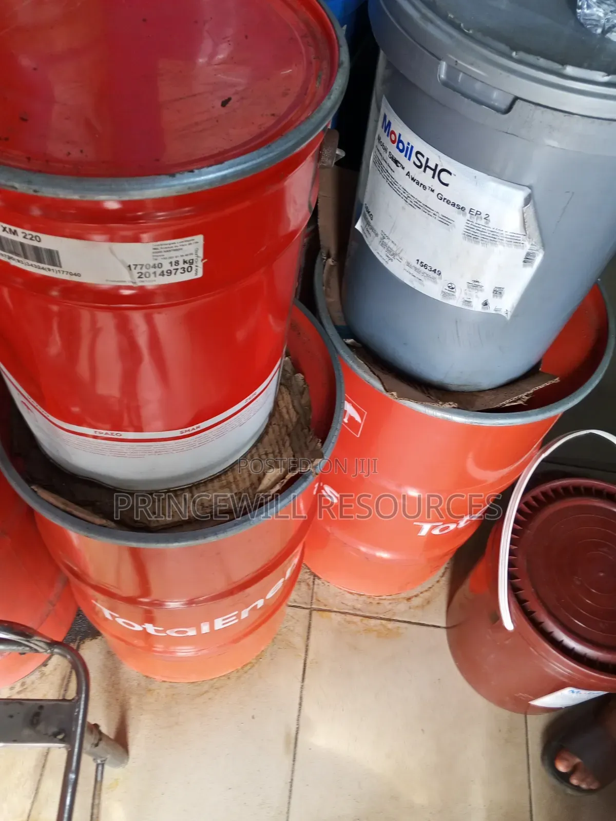 Shell Omala S2 G220 Product Available