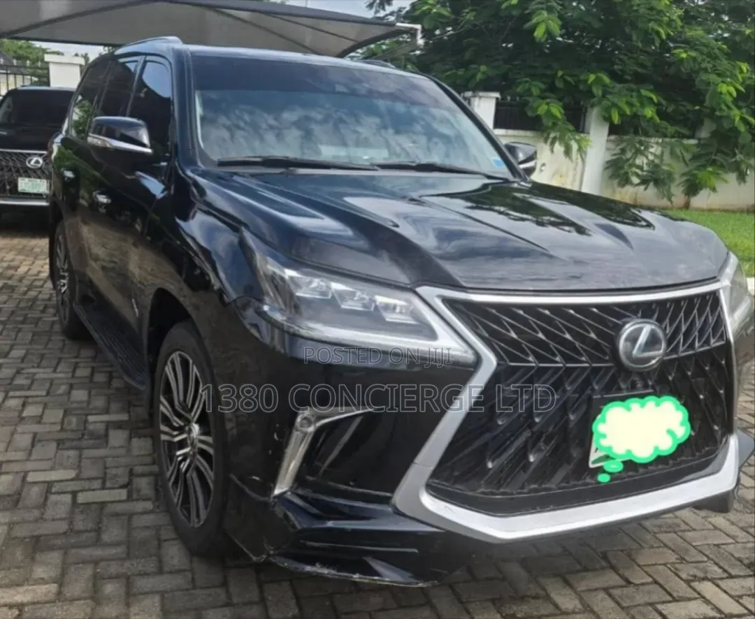 Lexus LX 2017 Black