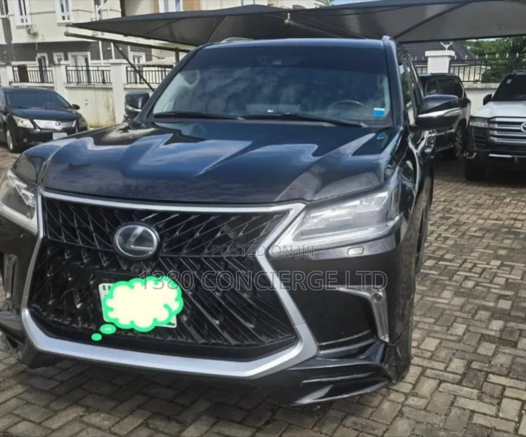 Lexus LX 2017 Black