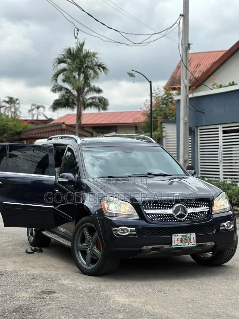 Mercedes-Benz GL-Class GL 550 2010 Blue
