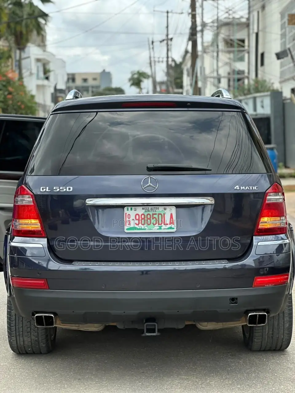 Mercedes-Benz GL-Class GL 550 2010 Blue