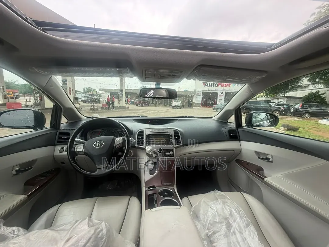Toyota Venza AWD 2010 Black