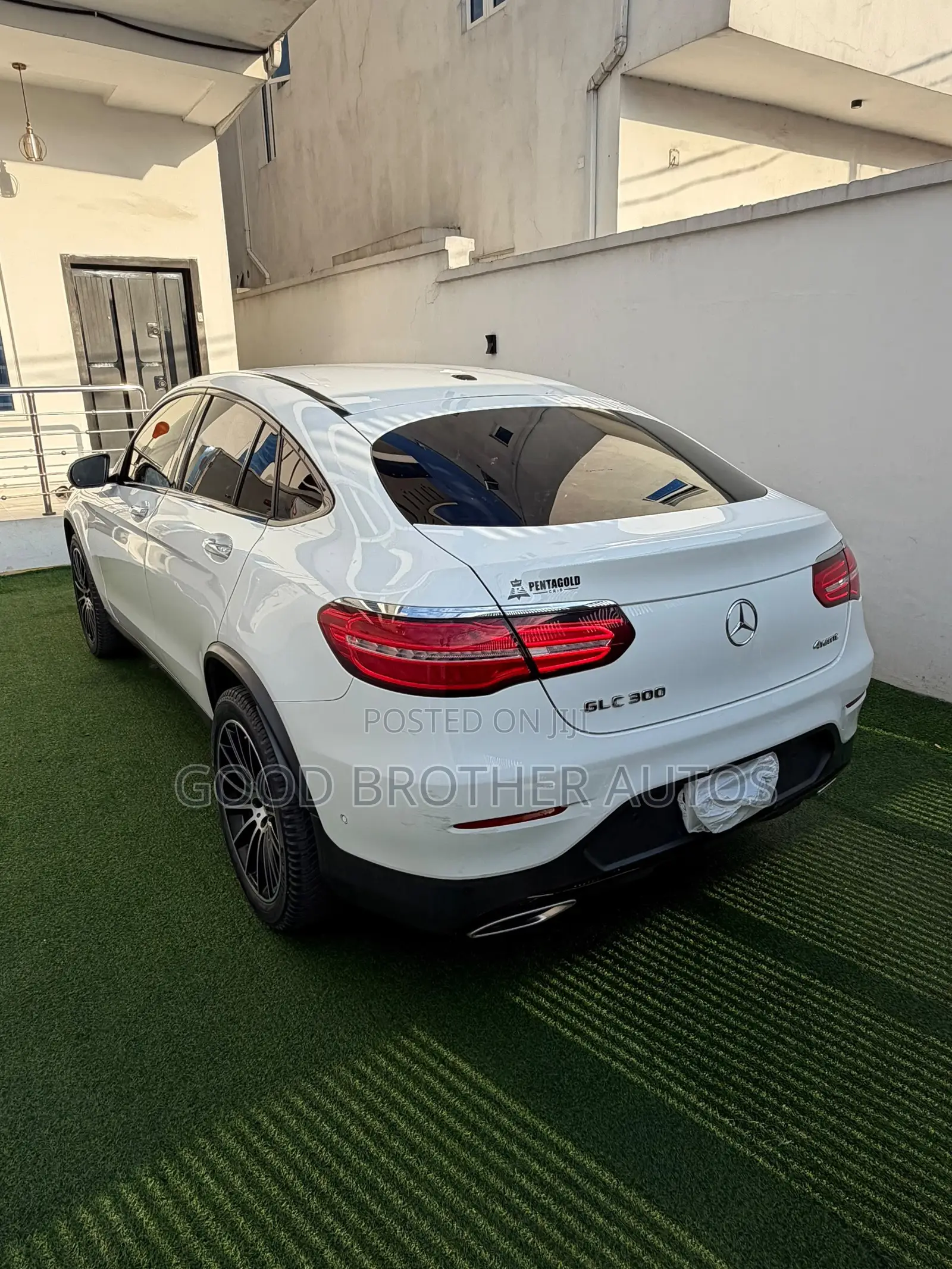 Mercedes-Benz GLC-Class 2017 White