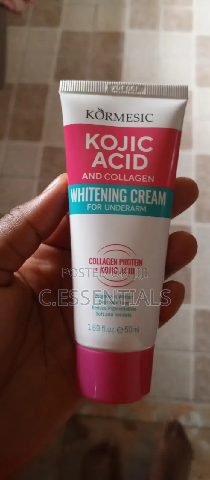 Under Arm Whitening Cream With Kojic Acid and Collagen