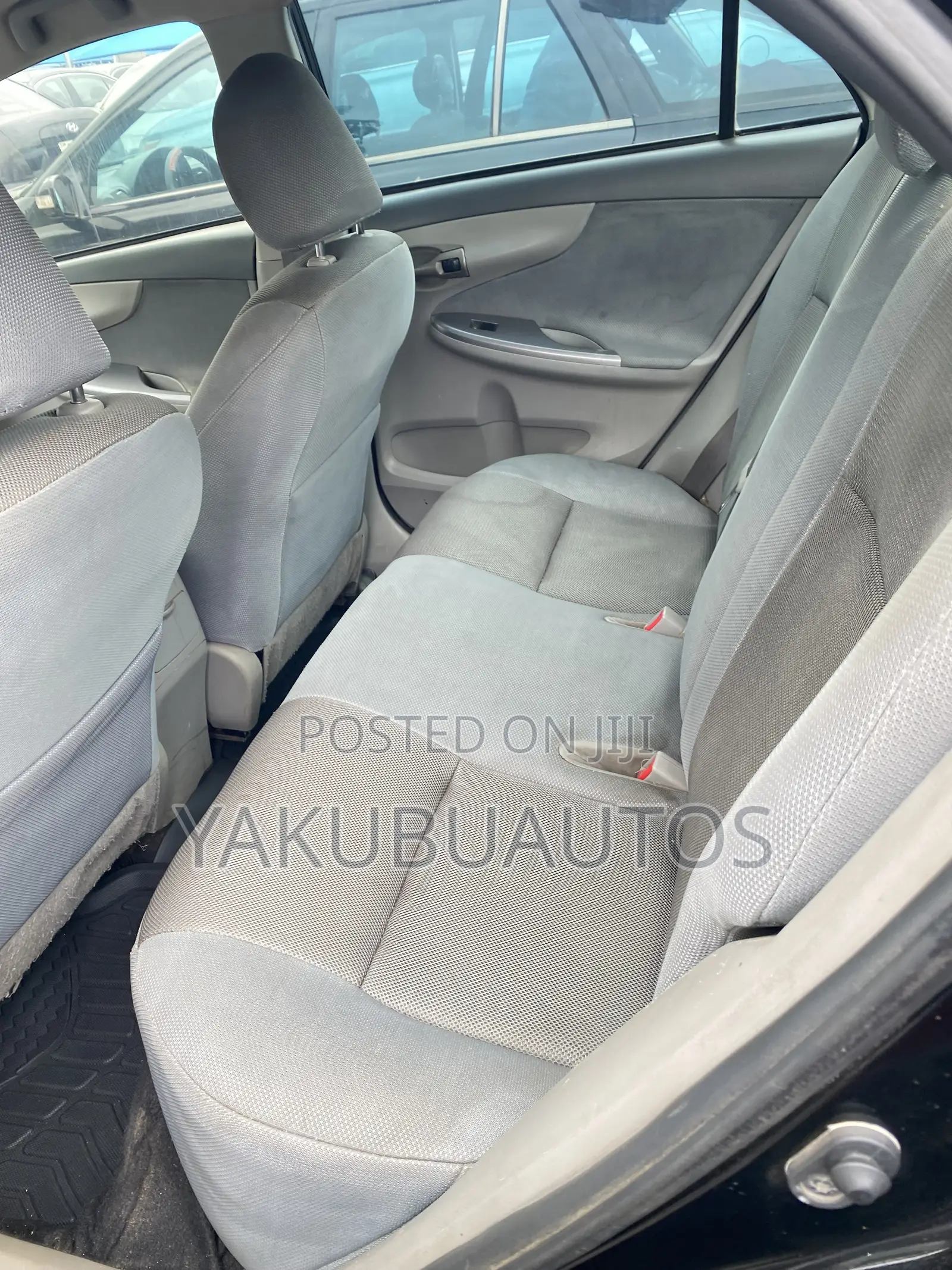 Toyota Corolla 2010 Black