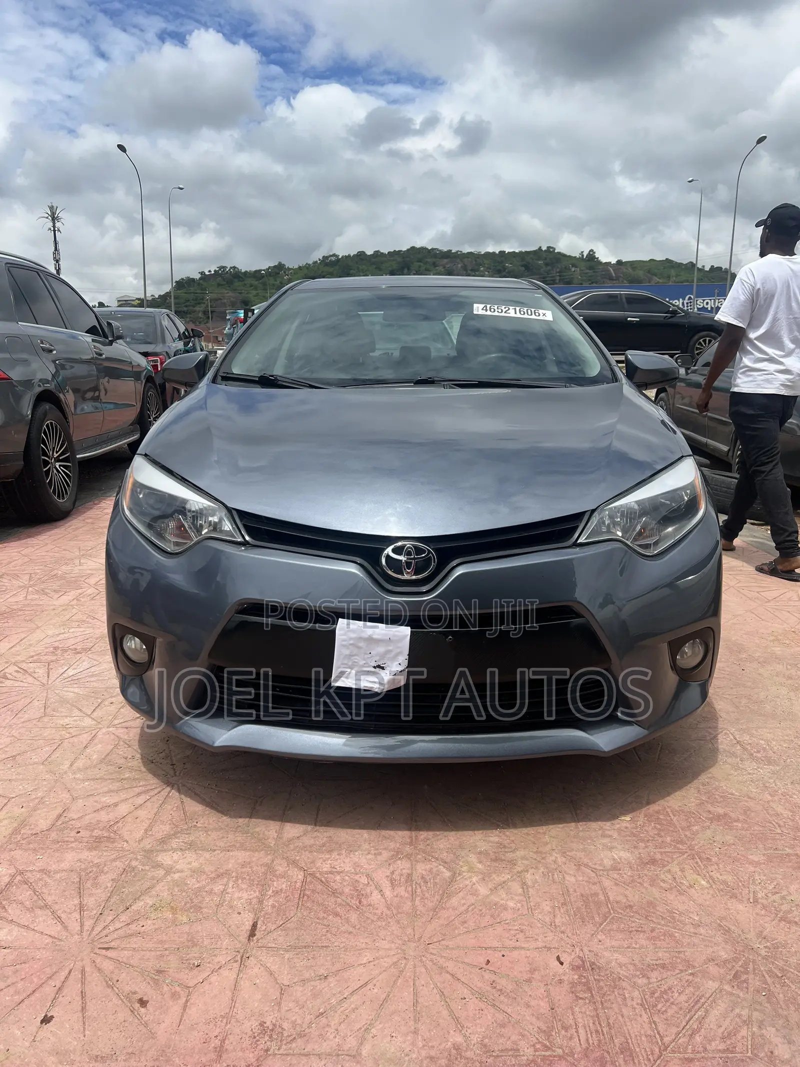 Toyota Corolla 2015 Gray
