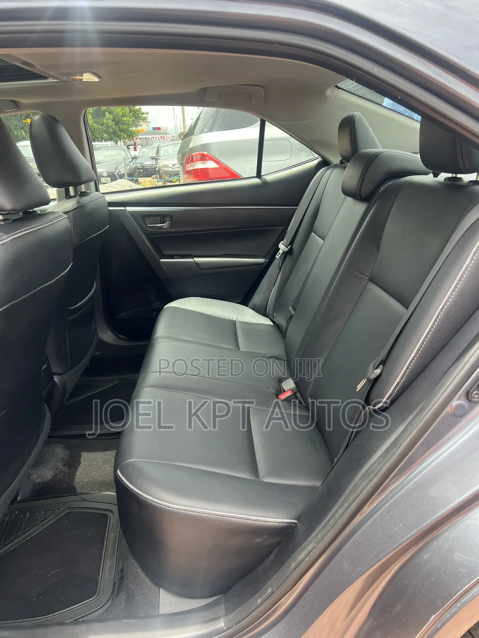 Toyota Corolla 2015 Gray