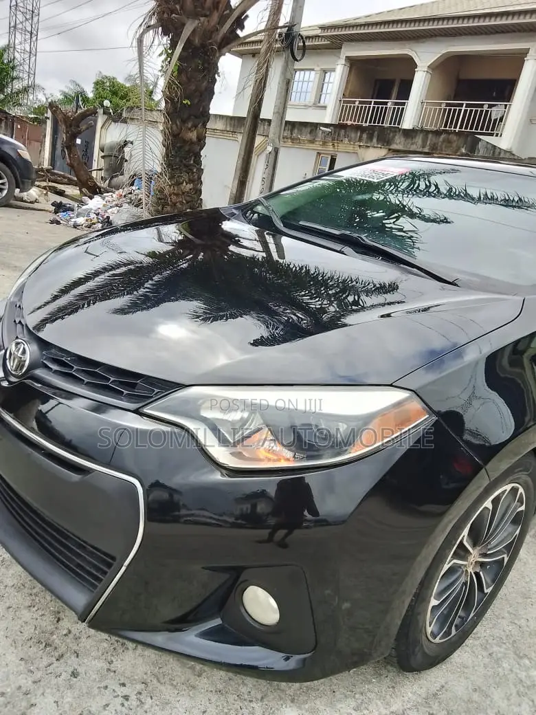 Toyota Corolla 2014 Black