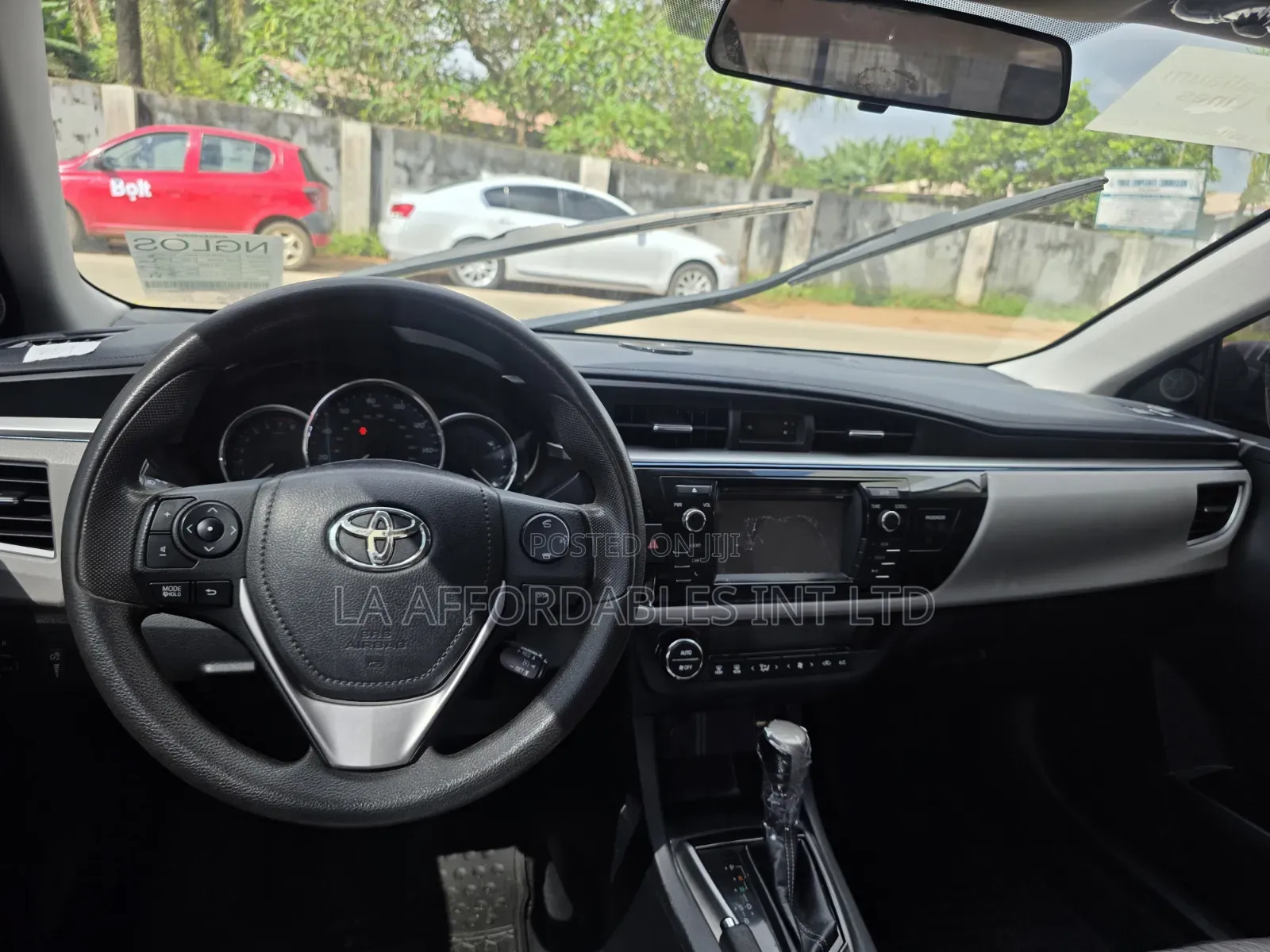 Toyota Corolla L 4dr Sedan (1.8L 4cyl 4A) 2015 Red