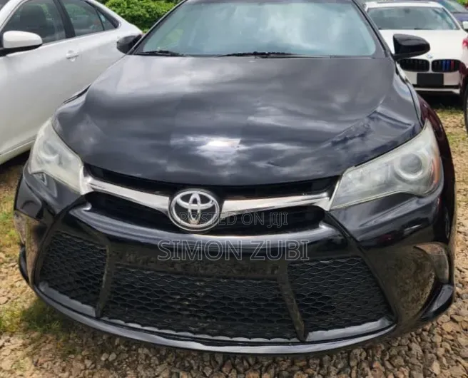 Toyota Camry XSE 4dr Sedan (2.5L 4cyl 6A) 2015 Gray