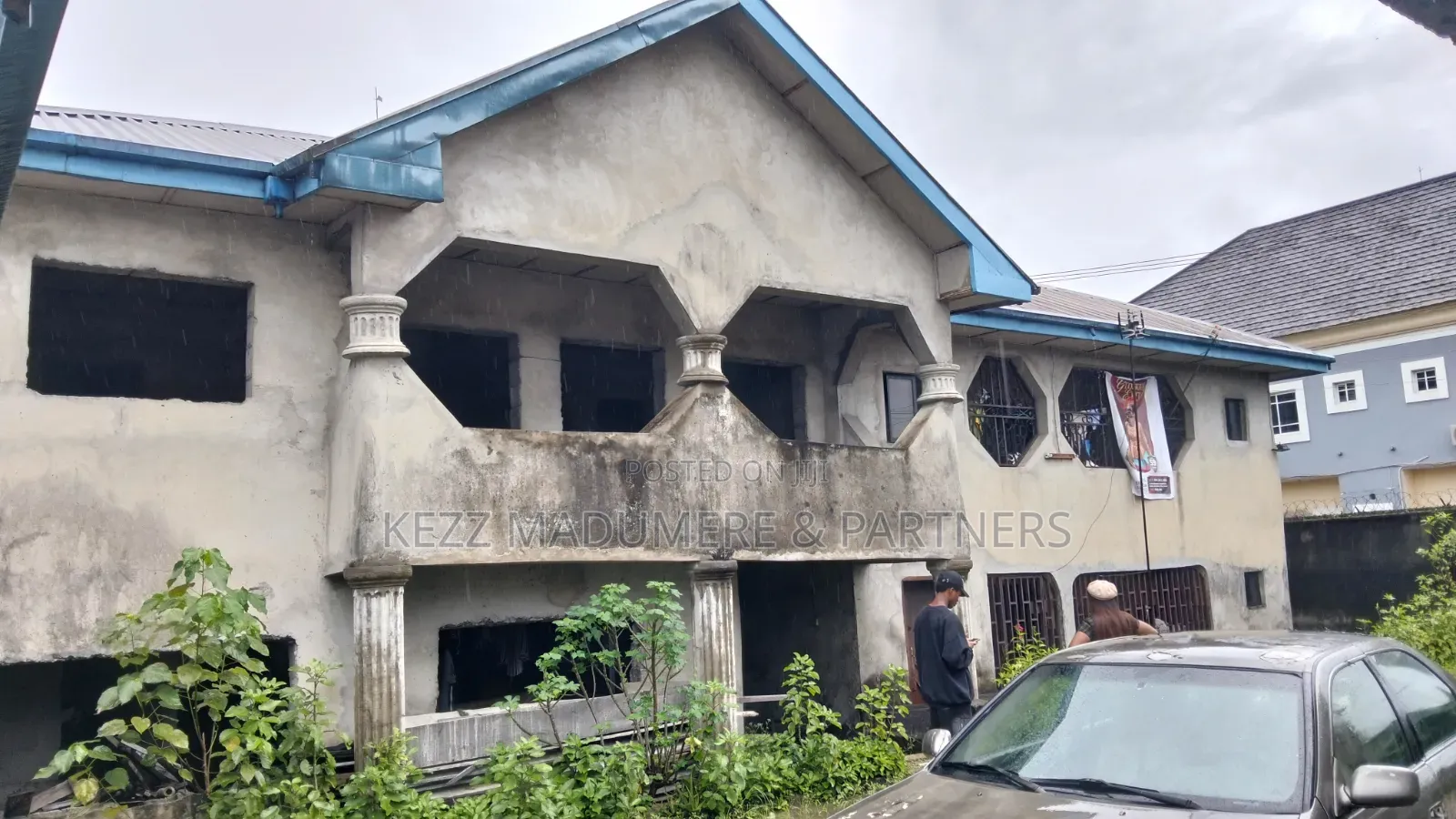 4bdrm Duplex in Near Save Alive, Rumuomasi for sale