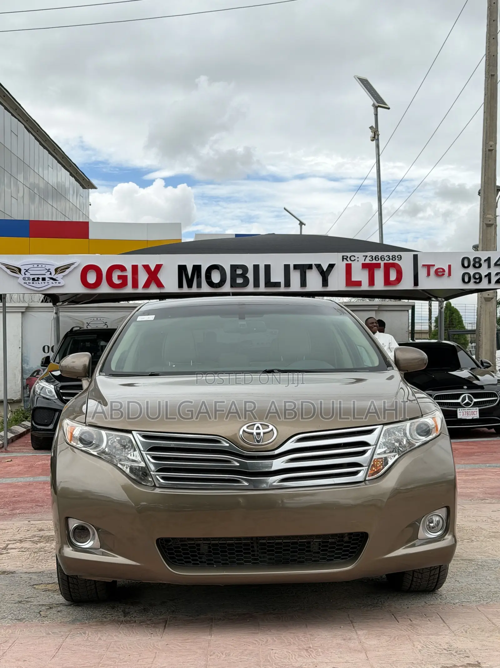 Toyota Venza V6 AWD 2010 Gold