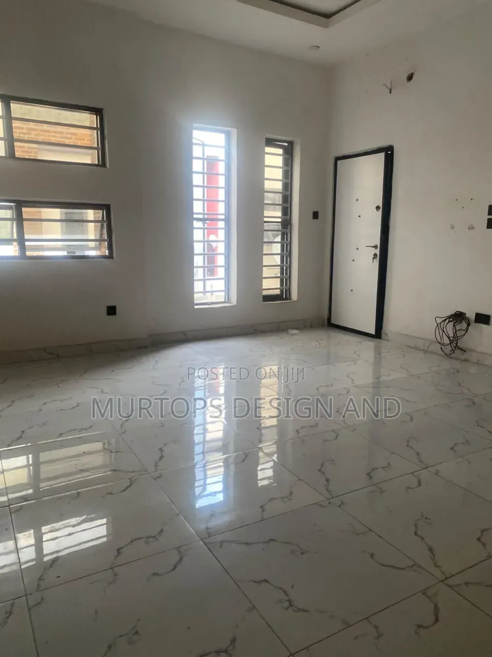 3bdrm Townhouse / Terrace in Lekki Phase 2 for rent