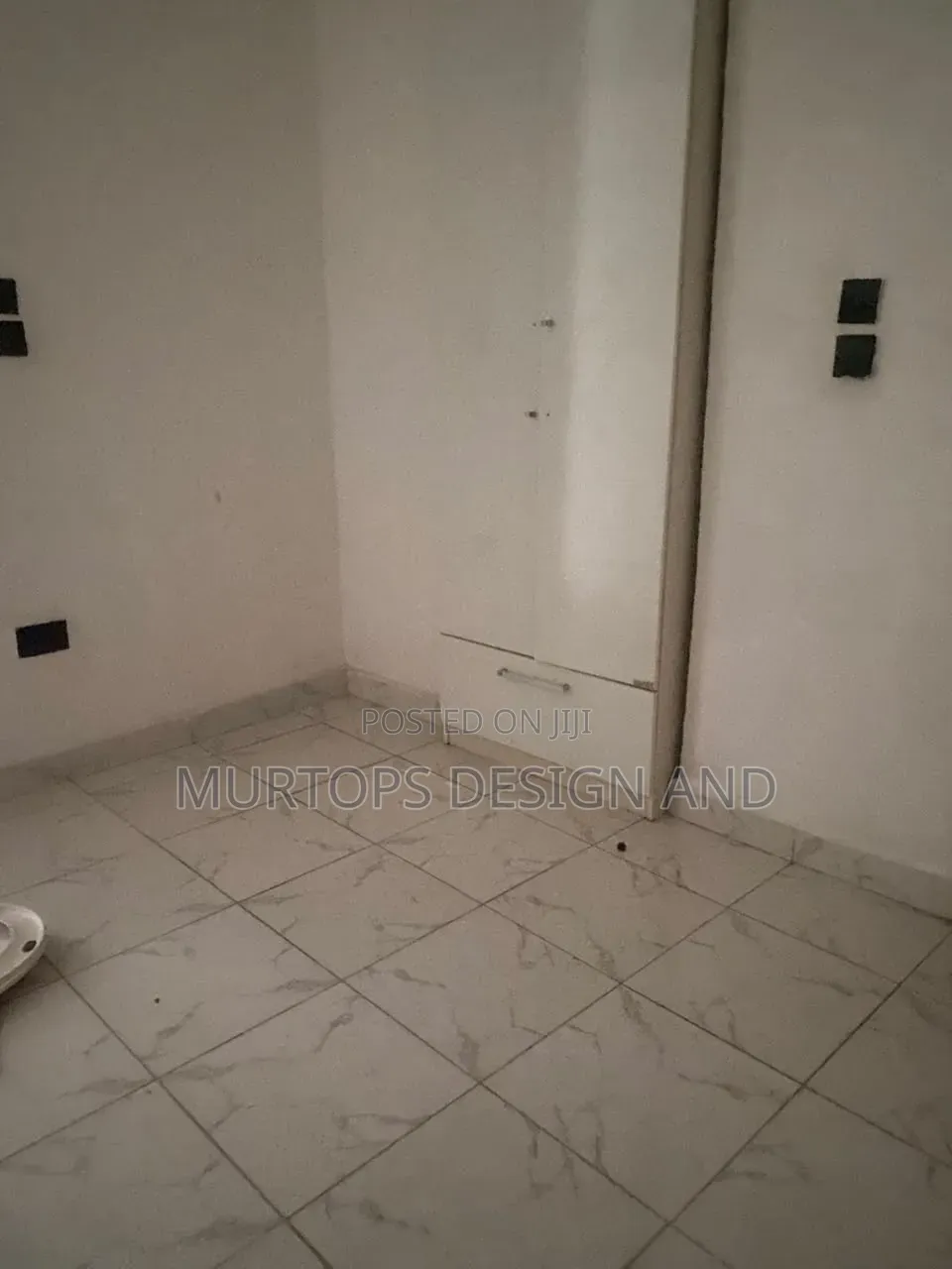 3bdrm Townhouse / Terrace in Lekki Phase 2 for rent