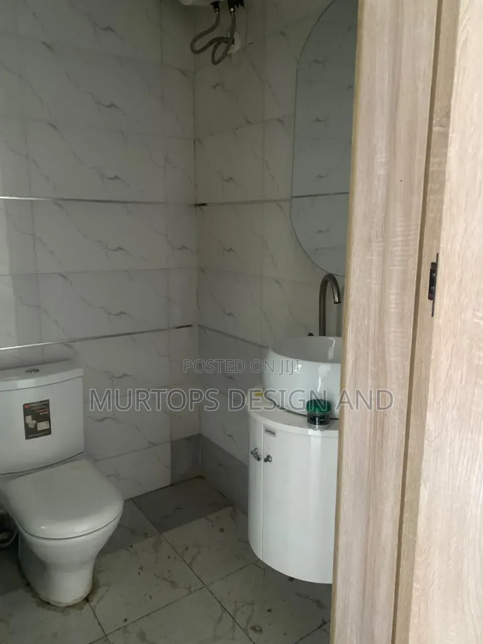 3bdrm Townhouse / Terrace in Lekki Phase 2 for rent