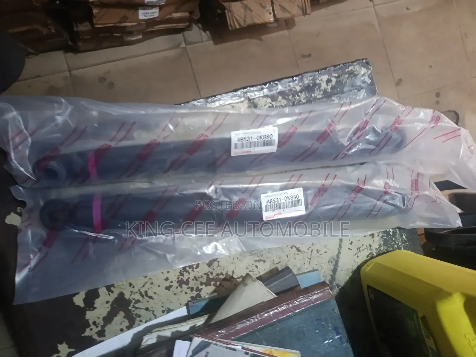 Back Shock Absorber Toyota Hilux