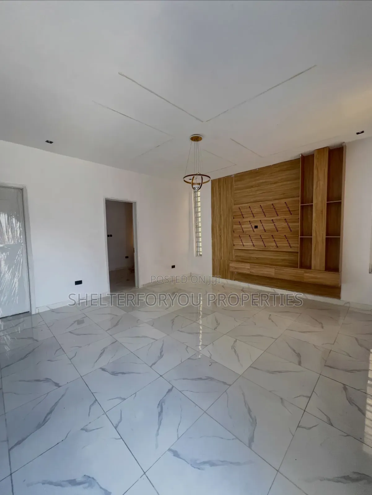 4bdrm Duplex in Ikota for sale