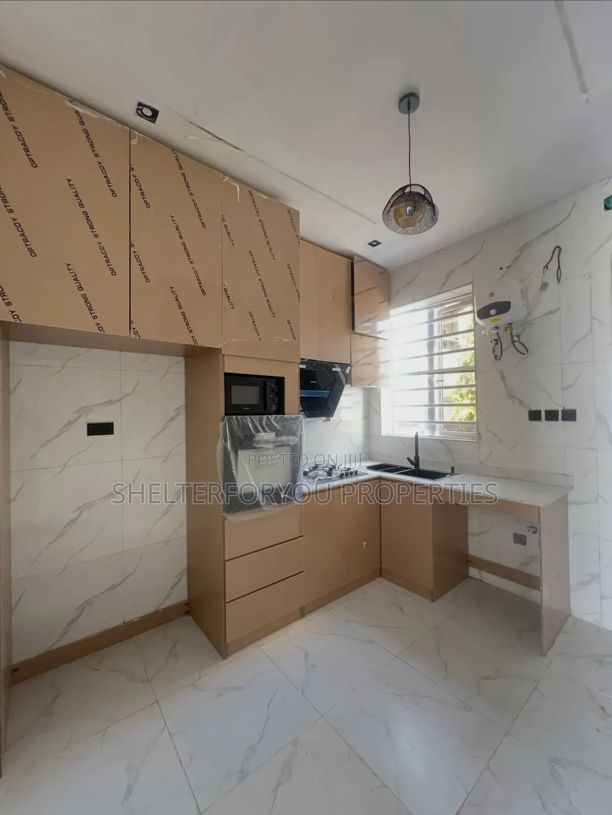 4bdrm Duplex in Ikota for sale