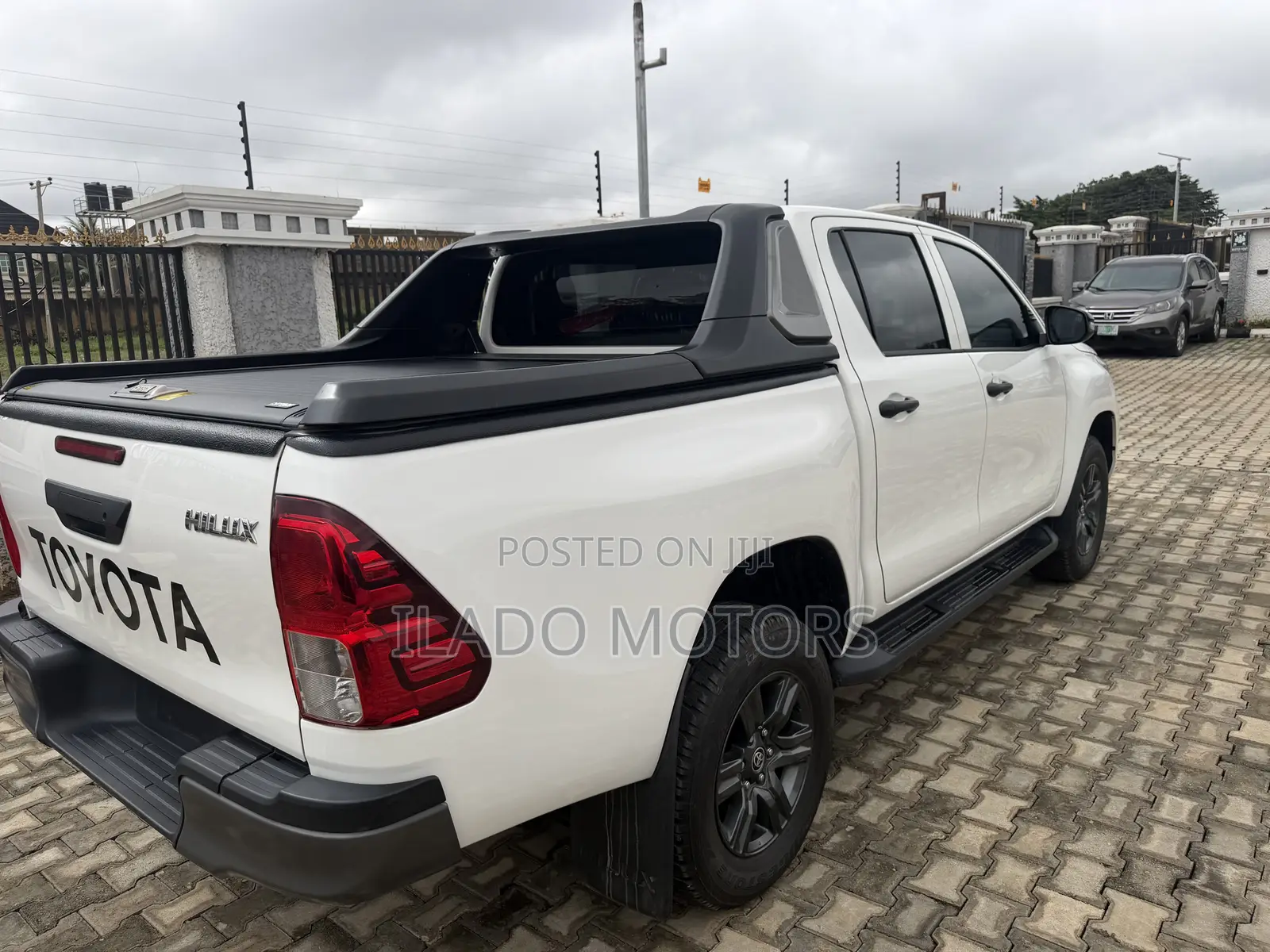 New Toyota Hilux 2026 White