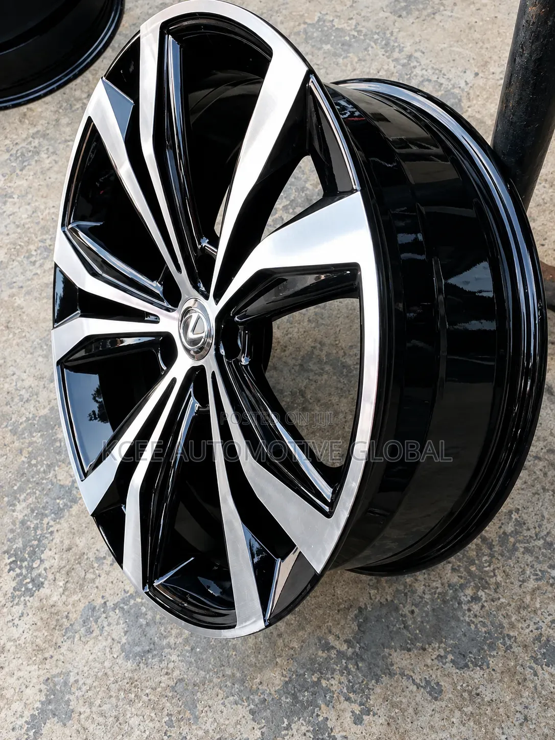 Lexus RX350 20"inches Wheel