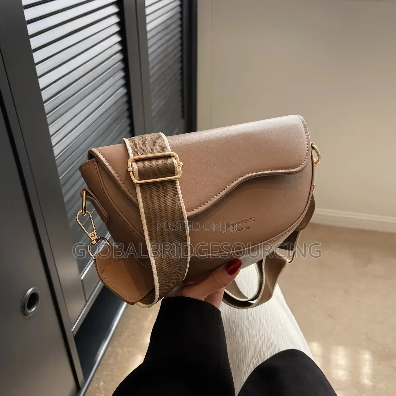 Popular Retro Versatile Crossbody Bag Fashionable Shoulder Cross Bags
