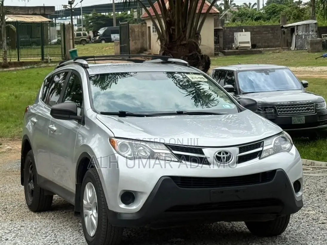 Toyota RAV4 2015 Silver