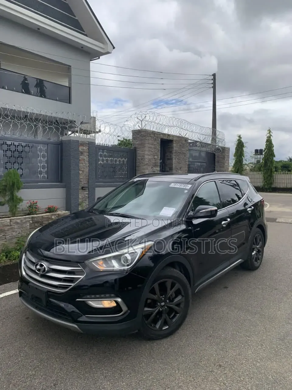 Hyundai Santa Fe SE Ultimate AWD 2017 Black