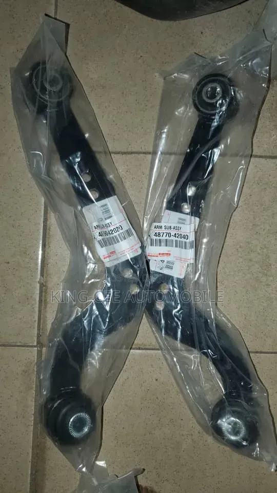 Back Arm Toyota Rav4, Nx200, Nx300