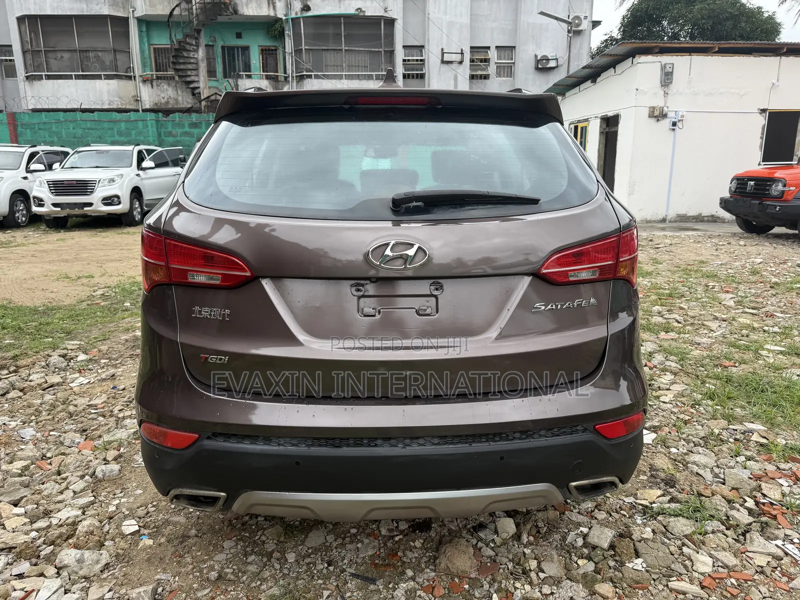 Hyundai Santa Fe 2015 Brown
