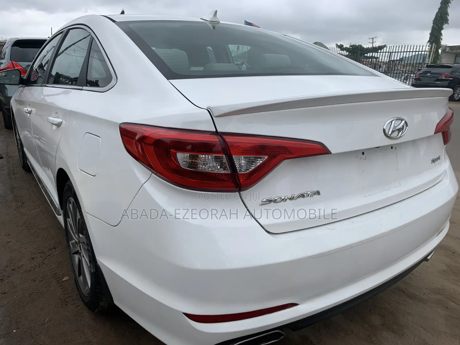 Hyundai Sonata Sport 4dr Sedan (2.4L 4cyl 6A) 2015 White
